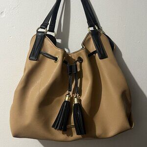 Liz Claiborne Black/Tan shoulder bag